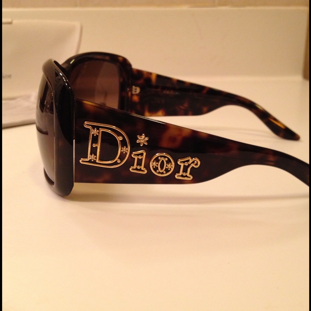 👓Authentic Dior Sunglasses